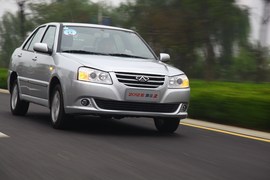 试驾2012款奇瑞旗云2