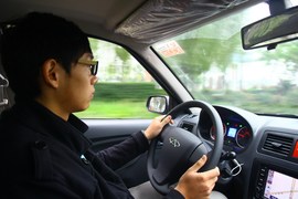 试驾2012款奇瑞旗云2