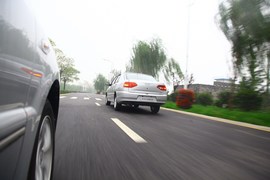 试驾2012款奇瑞旗云2