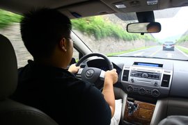 2011款一汽马自达8千岛湖试驾