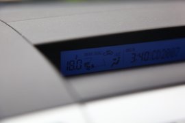 2011款一汽马自达8千岛湖试驾