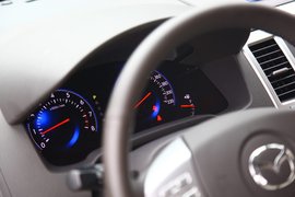 2011款一汽马自达8千岛湖试驾