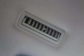 2011款一汽马自达8千岛湖试驾