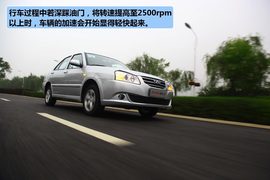 试驾2012款奇瑞旗云2
