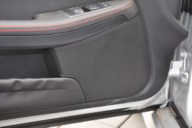 2012款奔驰SLK200豪华运动型