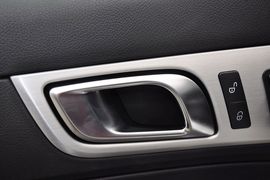 2012款奔驰SLK200豪华运动型