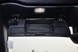 2012款奔驰SLK200豪华运动型