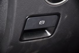 2012款奔驰SLK200豪华运动型