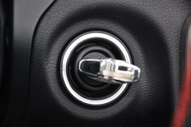 2012款奔驰SLK200豪华运动型