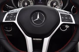 2012款奔驰SLK200豪华运动型