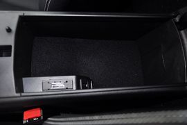 2012款奔驰SLK200时尚型