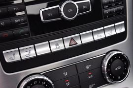 2012款奔驰SLK200时尚型