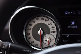 2012款奔驰SLK200时尚型