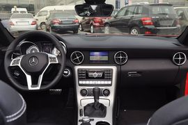 2012款奔驰SLK200时尚型