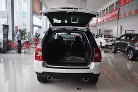 2012款起亚狮跑