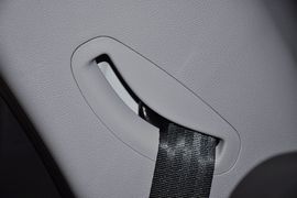 2012款起亚狮跑