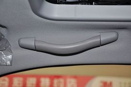 2012款起亚狮跑