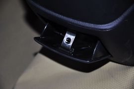 2012款奔腾B50