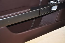 2012款阿斯顿马丁Virage