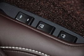 2012款阿斯顿马丁Virage