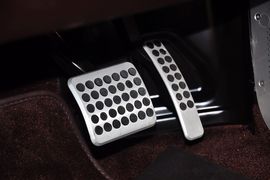 2012款阿斯顿马丁Virage