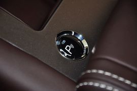 2012款阿斯顿马丁Virage