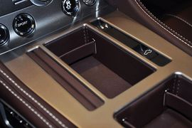 2012款阿斯顿马丁Virage