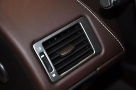 2012款阿斯顿马丁Virage