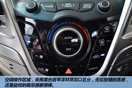2011款现代飞思Veloster