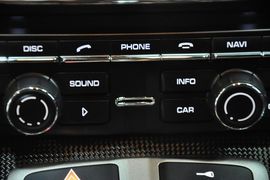 2012款保时捷Panamera