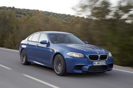2012款宝马M5海外试驾