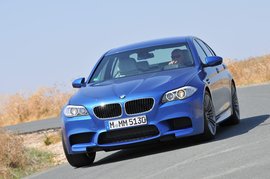 2012款宝马M5海外试驾