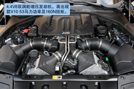 2012款宝马M5海外试驾