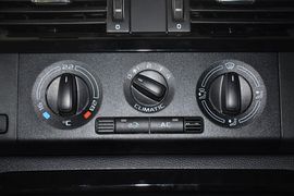 2012款斯柯达晶锐