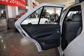 2012款奇瑞旗云2