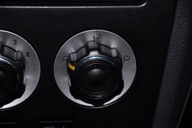 2012款奇瑞旗云2