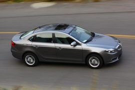 2011款华晨中华H530
