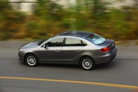 2011款华晨中华H530