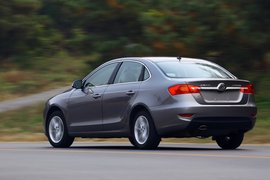 2011款华晨中华H530