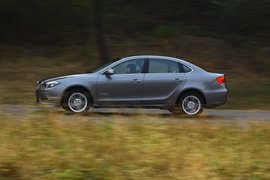 2011款华晨中华H530