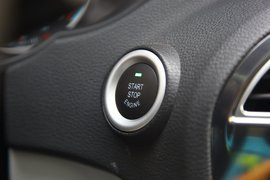 2011款华晨中华H530