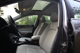2011款华晨中华H530