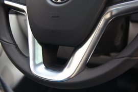 2011款华晨中华H530