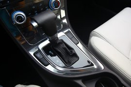 2011款华晨中华H530