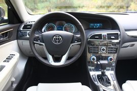 2011款华晨中华H530