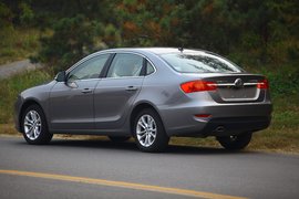 2011款华晨中华H530