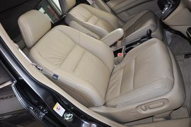 2010款东风本田CR-V