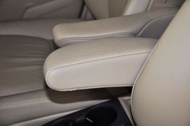 2010款东风本田CR-V