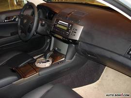 小改款锐志内饰