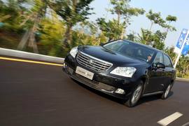 2010款新皇冠3.0L深圳试驾实拍